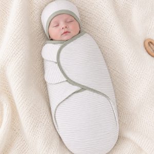 قنداق چسبی نوزاد بی بی فورلایف طرح راه راه طوسی baby4life